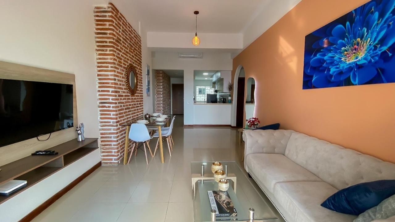 Amplio Apartamento Cerca De Todo * Cartagena