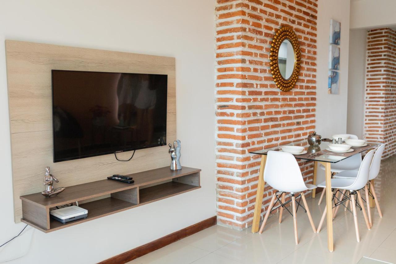 Amplio Apartamento Cerca De Todo Apartamento